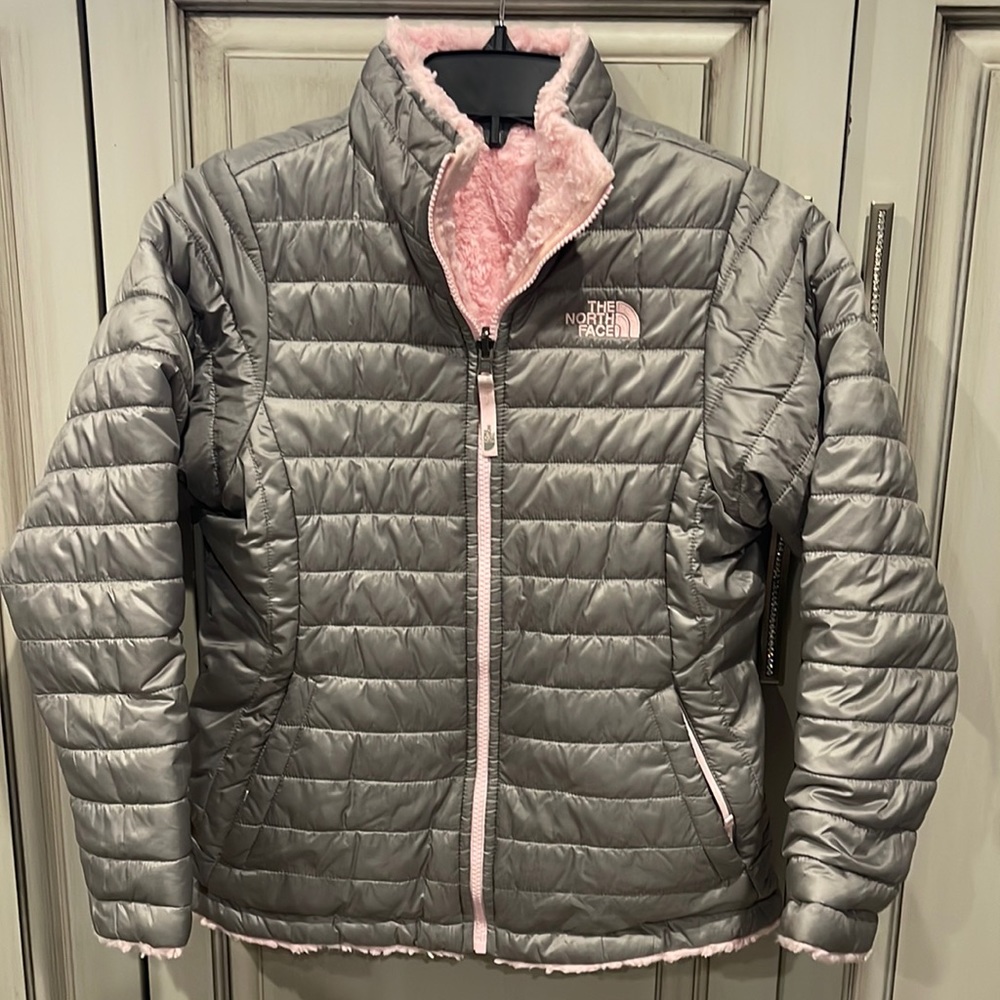 EUC the north face girls reversible mossbud jacket size L (14/16)
